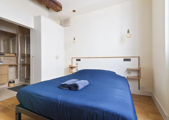 Quartier Pantheon 2 Free Netflix *